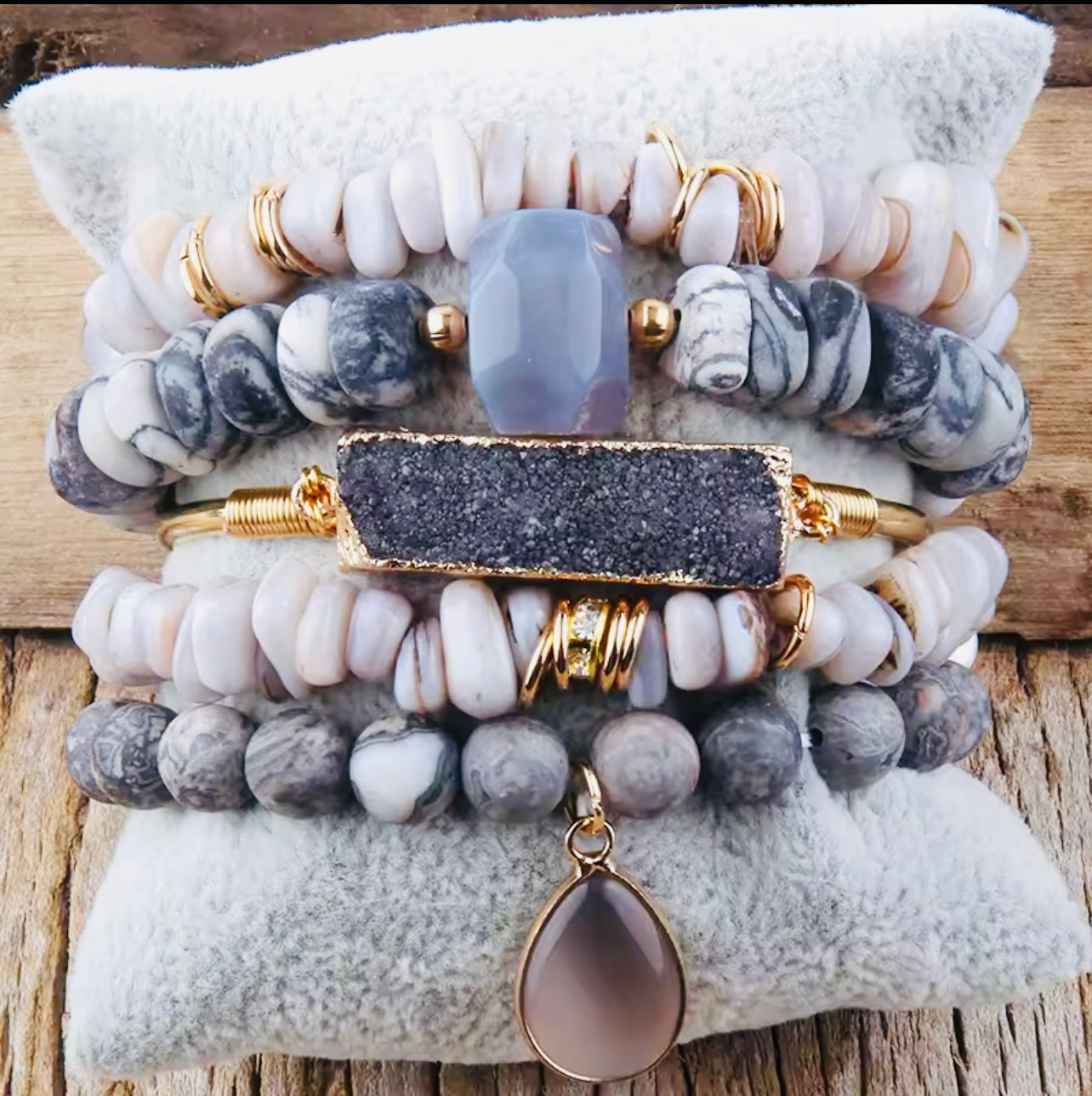 Australian Crystal Queen Stack is