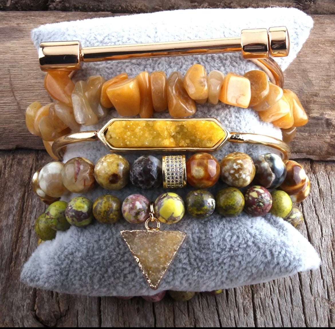 Australian Crystal Queen Stack is