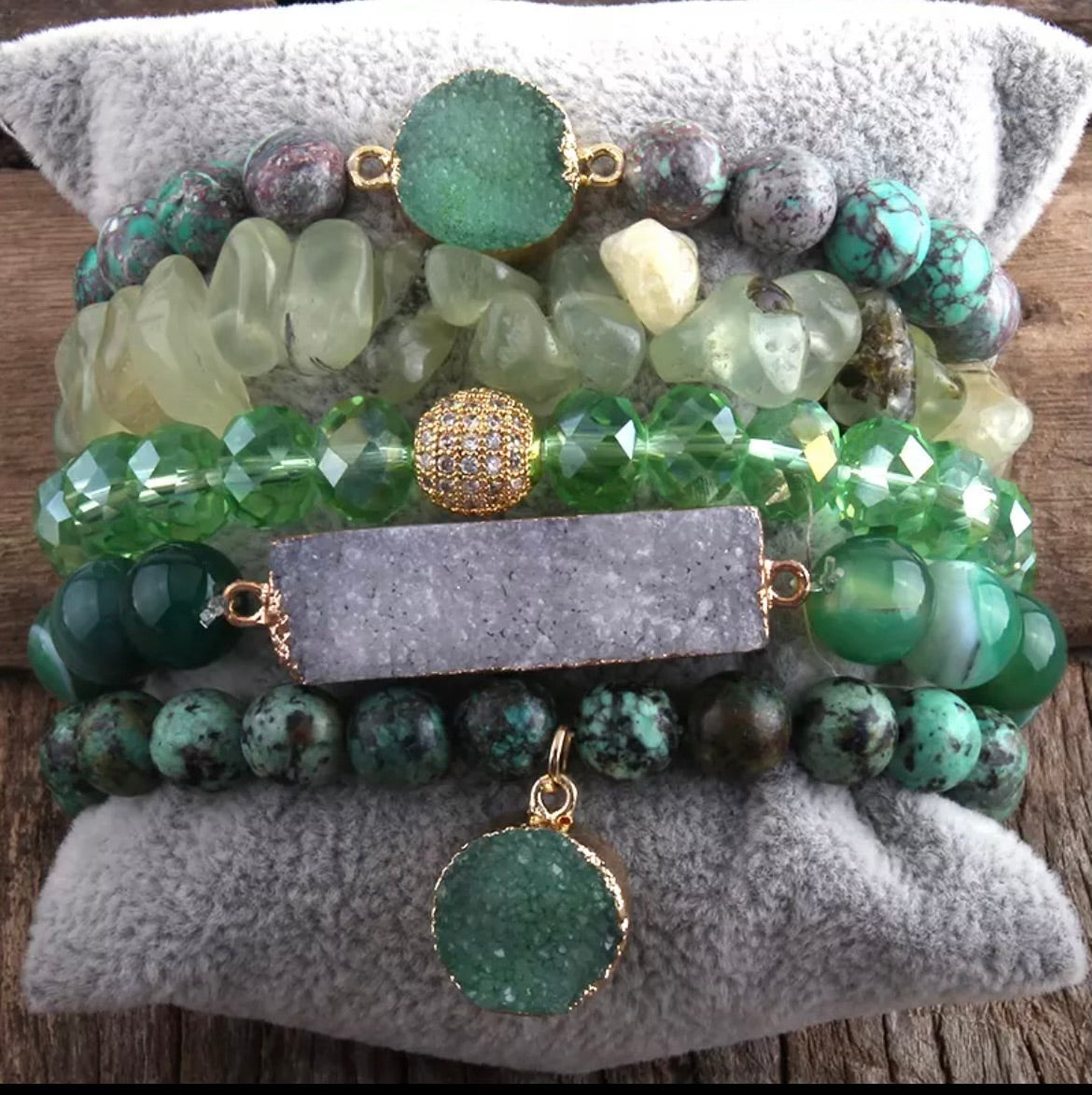Australian Crystal Queen Stack is